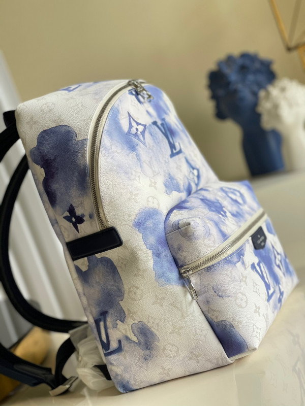 l0*is V*t0n discovery backpack