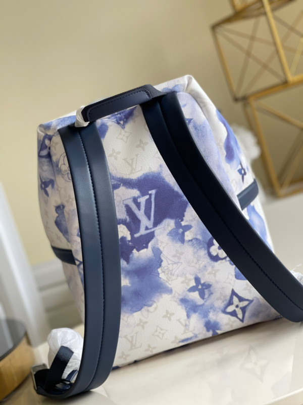 l0*is V*t0n discovery backpack