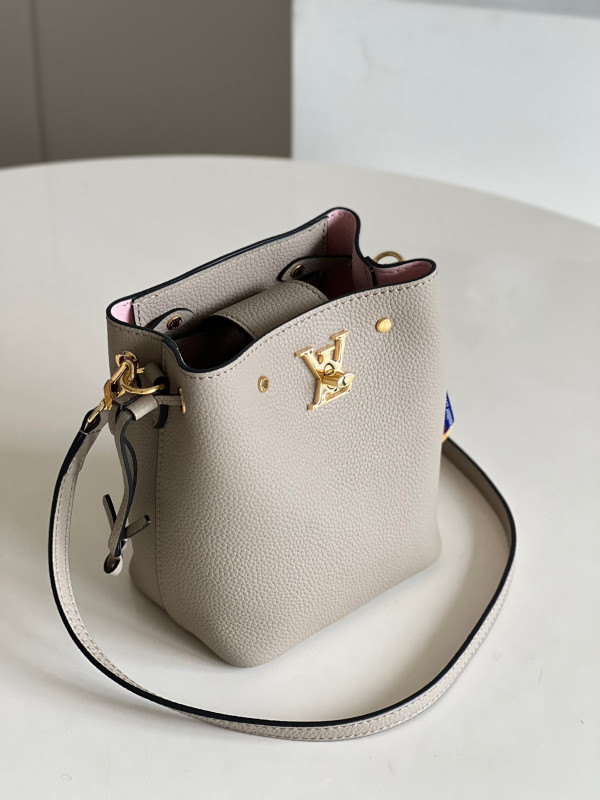 l0*is V*t0n nano lockme bucket