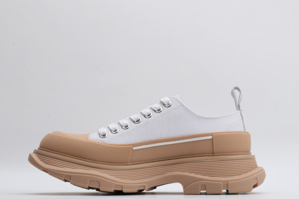 ale*d*r M*Q*en tread slick lace up