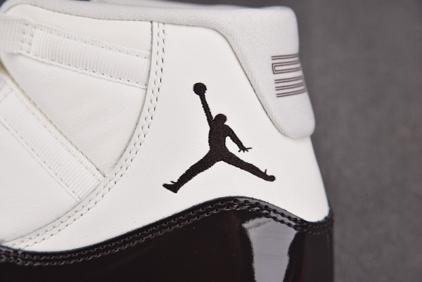 AIR JORDAN 11 WMNS "NEAPOLITAN" AR0715-101