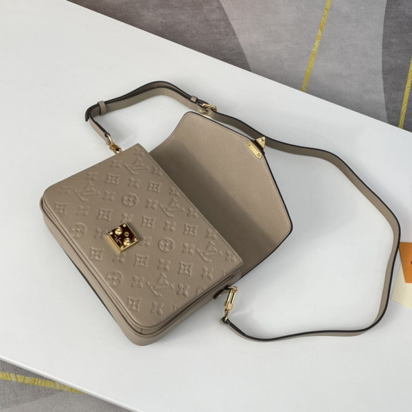 l0*is V*t0n pochette mÉtis