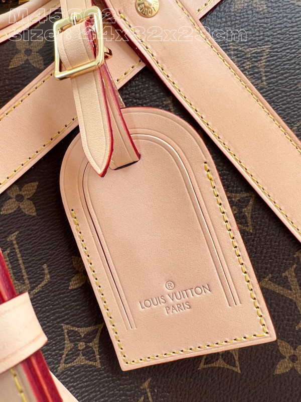 l0*is V*t0n dog bag-44*32*23cm