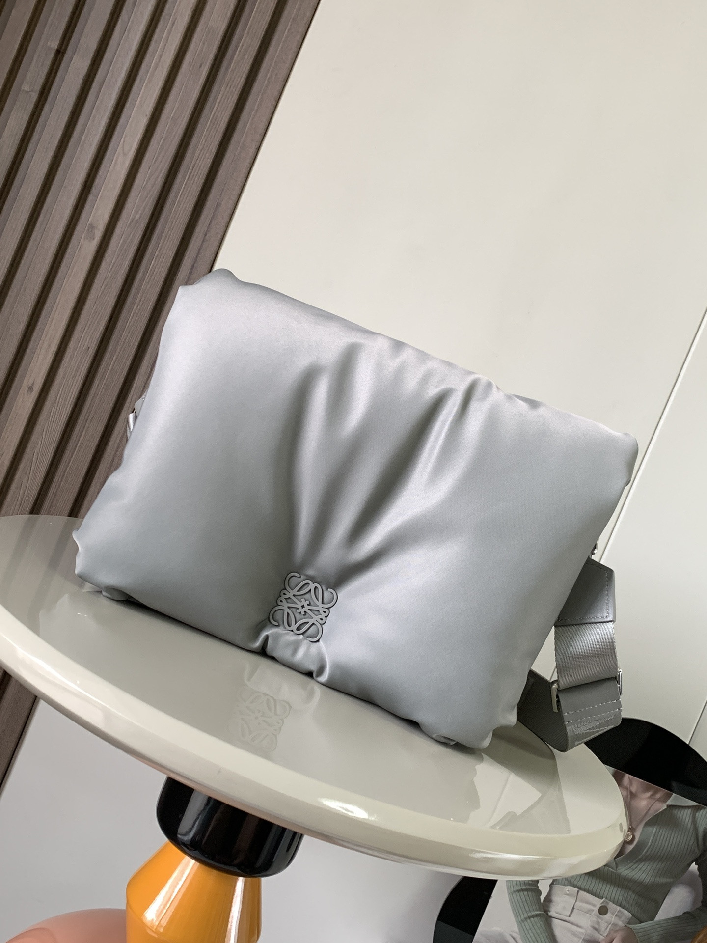 Lowee Goya Puffer leather shoulder bag-30*20.5*10CM